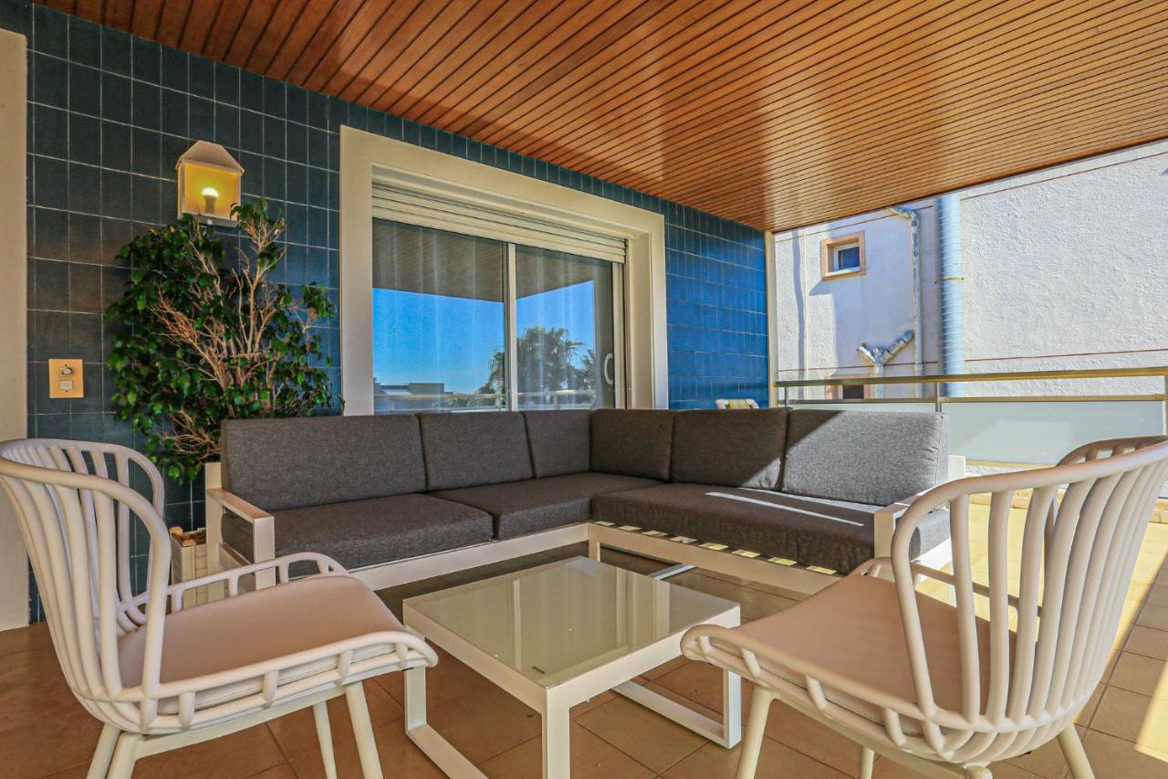 Aquarium - Only Families Apartment Кембрилс Екстериор снимка