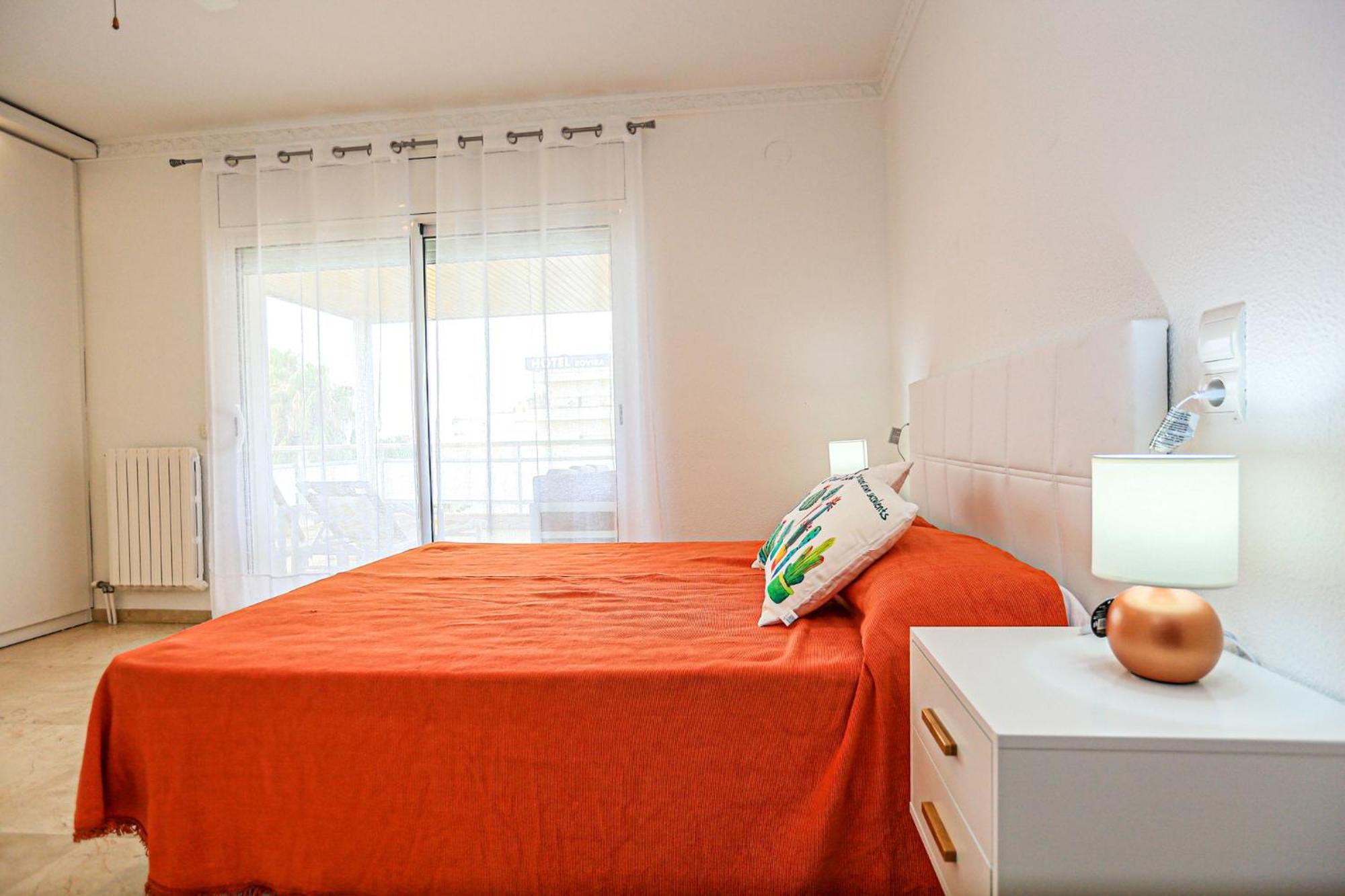 Aquarium - Only Families Apartment Кембрилс Екстериор снимка